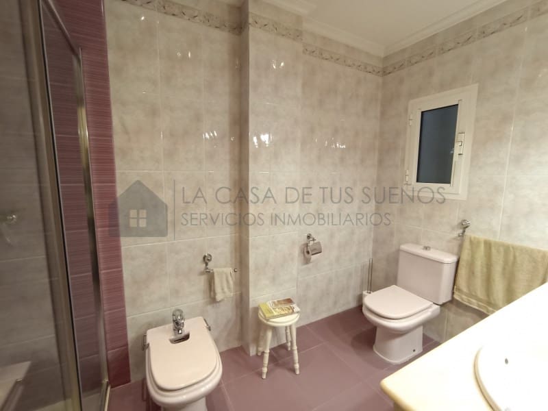 5 quarto Casa em Banda para venda em Sax com garagem - 233 000 € (Ref: 9847481)