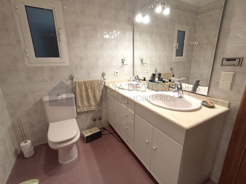 5 quarto Casa em Banda para venda em Sax com garagem - 233 000 € (Ref: 9847481)