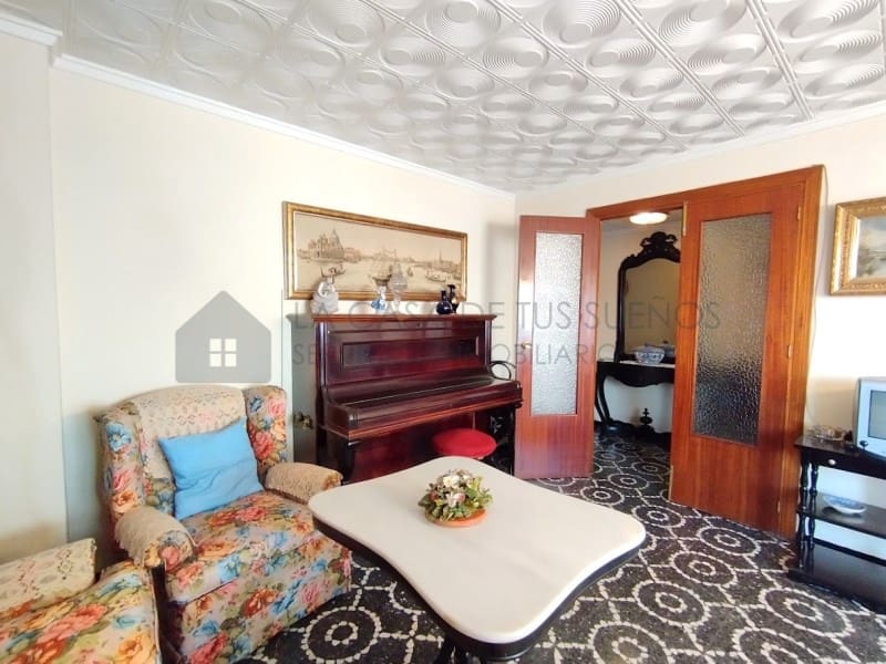 4 slaapkamer Flat te koop in Sax - € 124.900 (Ref: 9847482)