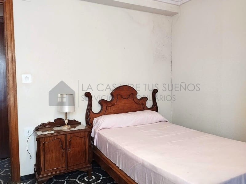 4 slaapkamer Flat te koop in Sax - € 124.900 (Ref: 9847482)