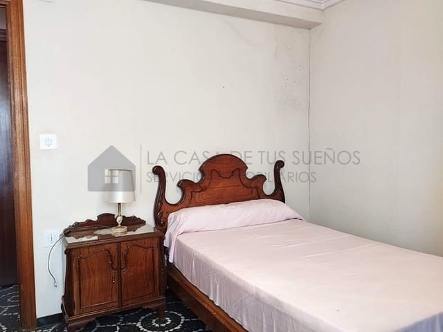 4 soverom Leilighet til salgs i Sax - € 124 900 (Ref: 9847482)