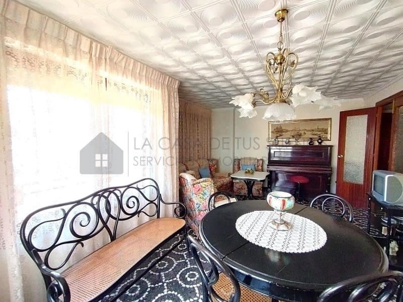 4 slaapkamer Flat te koop in Sax - € 124.900 (Ref: 9847482)