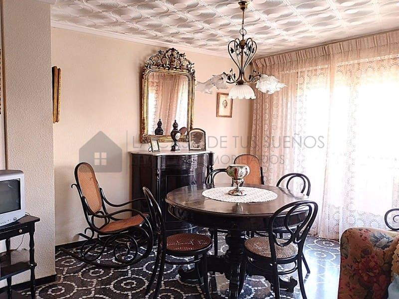 4 slaapkamer Flat te koop in Sax - € 124.900 (Ref: 9847482)