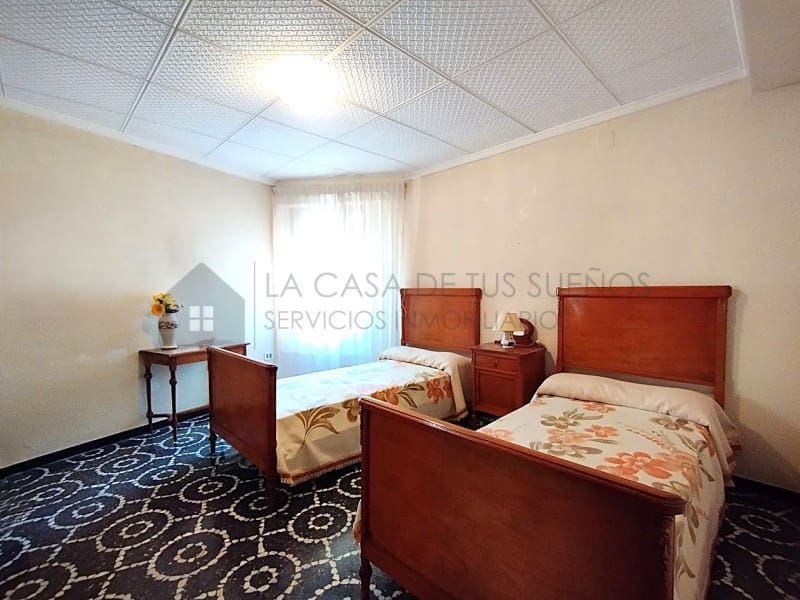 4 slaapkamer Flat te koop in Sax - € 124.900 (Ref: 9847482)