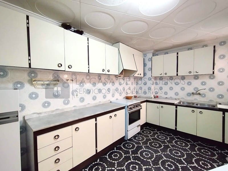 4 slaapkamer Flat te koop in Sax - € 124.900 (Ref: 9847482)