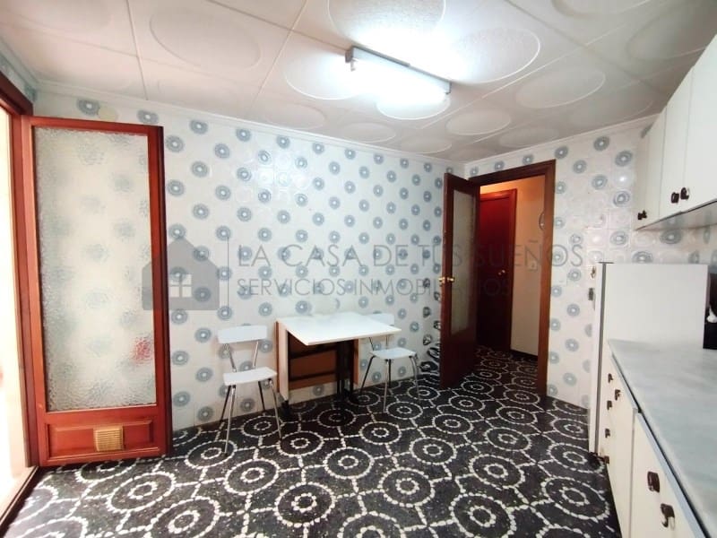 4 slaapkamer Flat te koop in Sax - € 124.900 (Ref: 9847482)