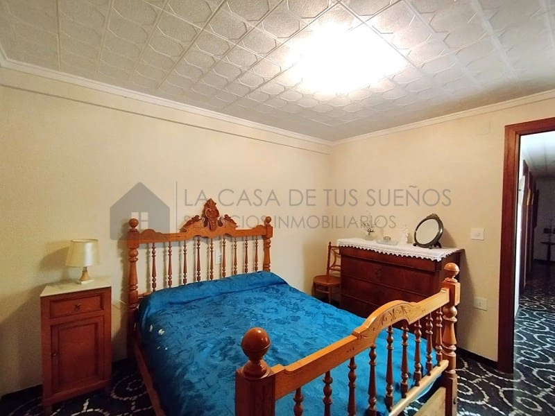 4 slaapkamer Flat te koop in Sax - € 124.900 (Ref: 9847482)
