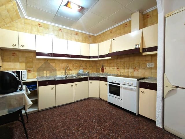 5 soveværelse Byhus til salg i Elda - € 230.000 (Ref: 9847484)