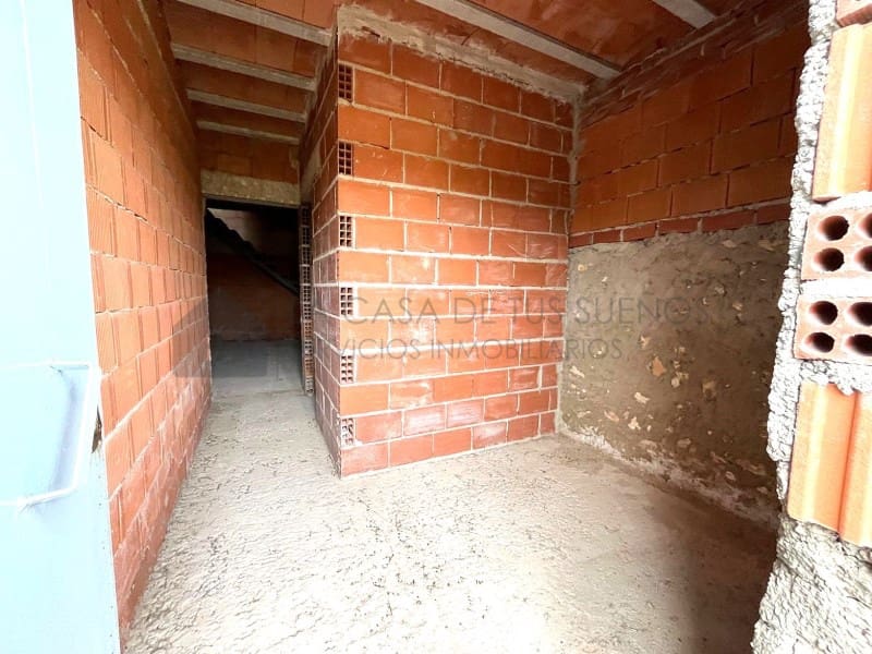 5 bedroom Finca/Country House for sale in Salinas - € 157,000 (Ref: 9847485)