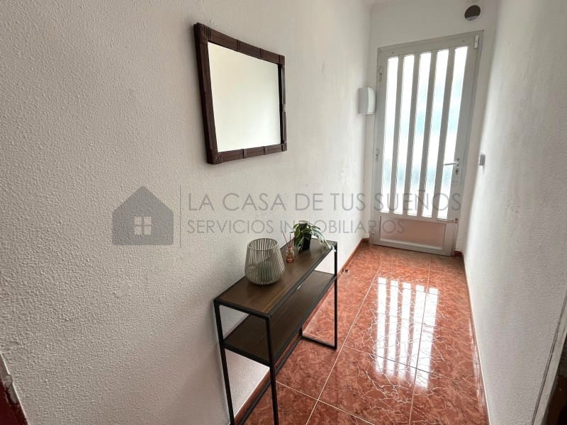 2 bedroom Townhouse for sale in Salinas with garage - € 99,000 (Ref: 9847486)