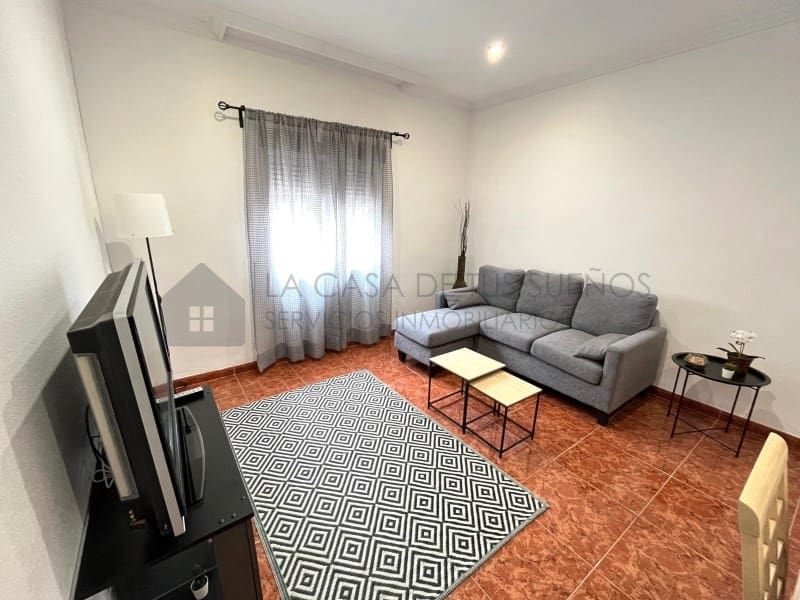 2 bedroom Townhouse for sale in Salinas with garage - € 99,000 (Ref: 9847486)