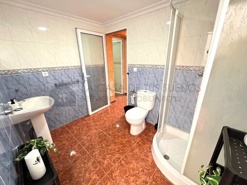 2 bedroom Townhouse for sale in Salinas with garage - € 99,000 (Ref: 9847486)