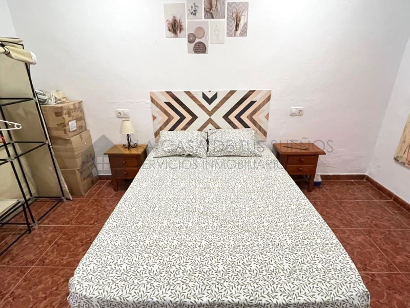 2 bedroom Townhouse for sale in Salinas with garage - € 99,000 (Ref: 9847486)
