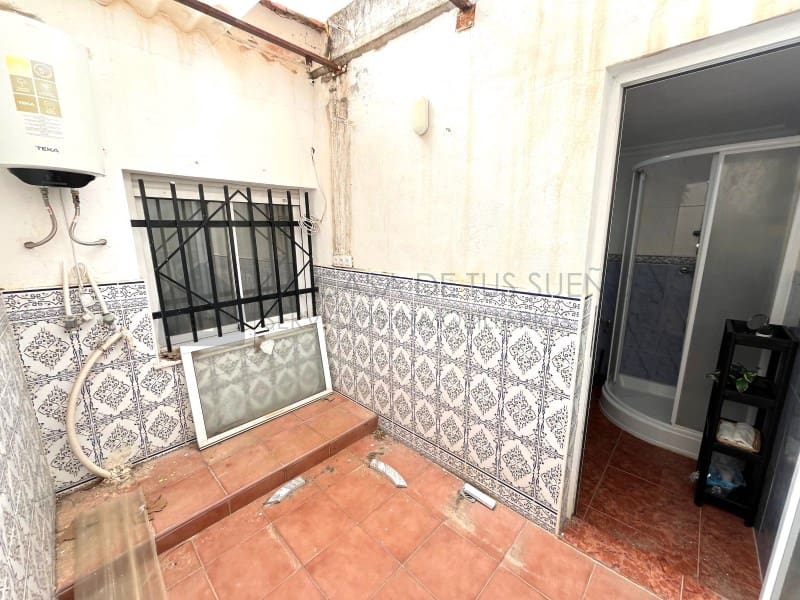 2 bedroom Townhouse for sale in Salinas with garage - € 99,000 (Ref: 9847486)