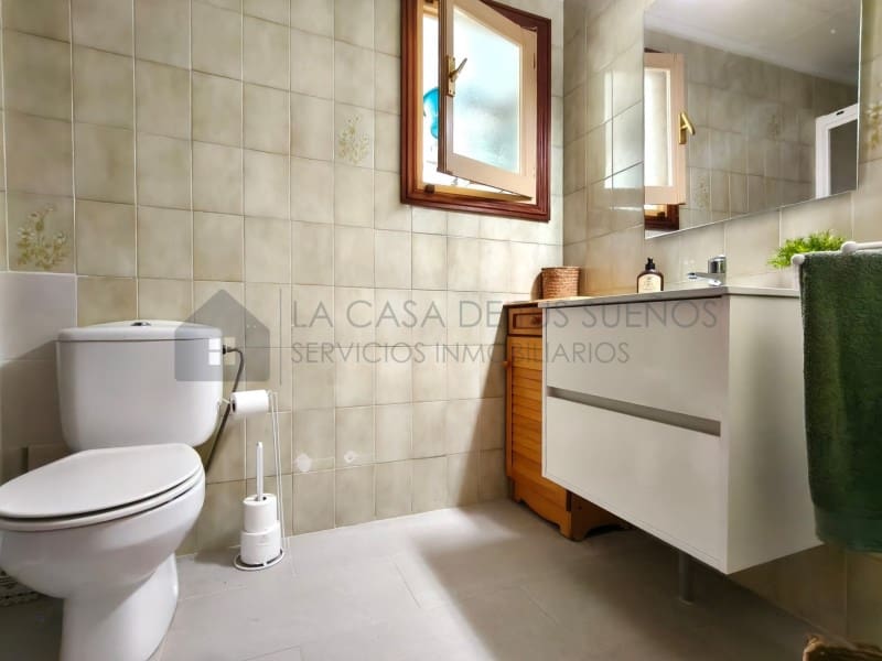 4 bedroom Flat for sale in Sax - € 87,700 (Ref: 9849338)