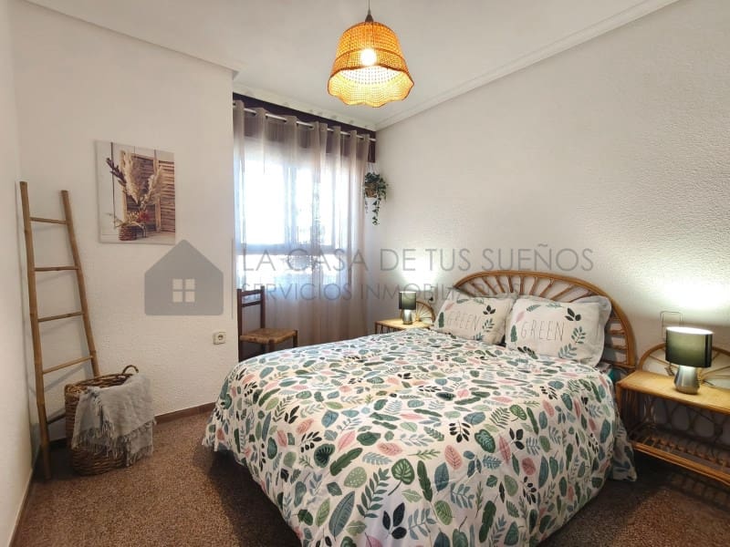 4 bedroom Flat for sale in Sax - € 87,700 (Ref: 9849338)