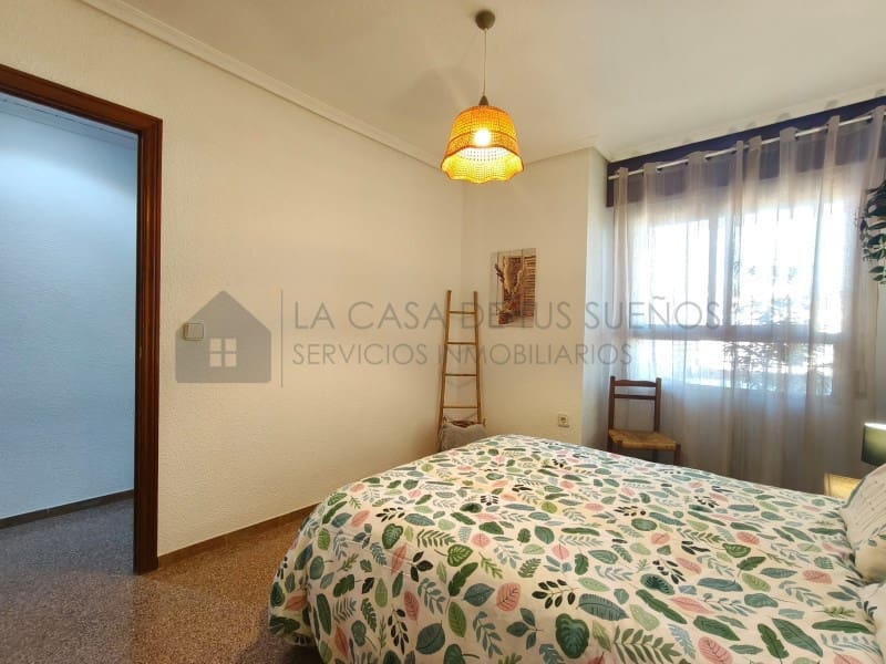 4 bedroom Flat for sale in Sax - € 87,700 (Ref: 9849338)