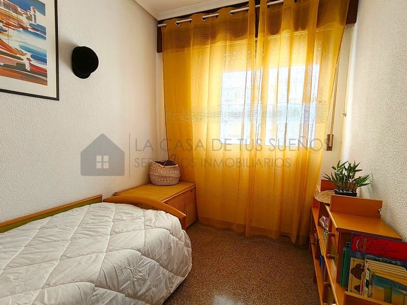 4 bedroom Flat for sale in Sax - € 87,700 (Ref: 9849338)