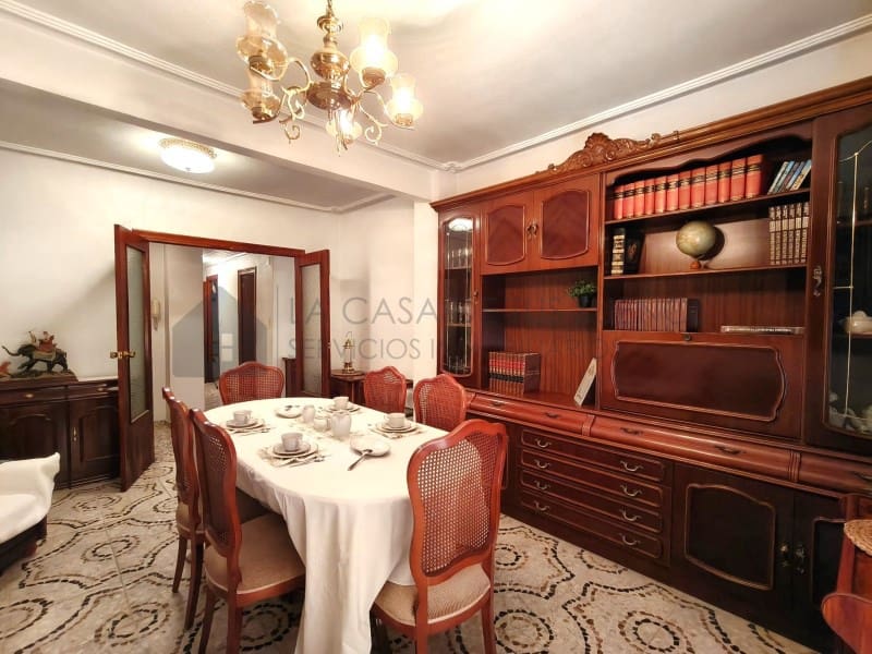 4 slaapkamer Flat te koop in Sax - € 97.000 (Ref: 9868434)