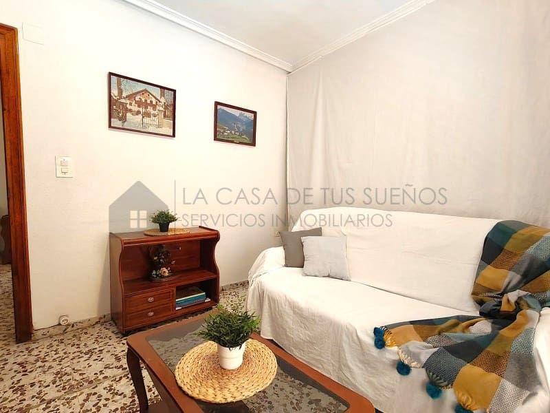 4 slaapkamer Flat te koop in Sax - € 97.000 (Ref: 9868434)