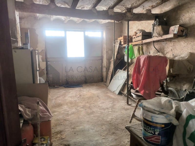 4 soveværelse Byhus til salg i Sax - € 73.000 (Ref: 9880741)