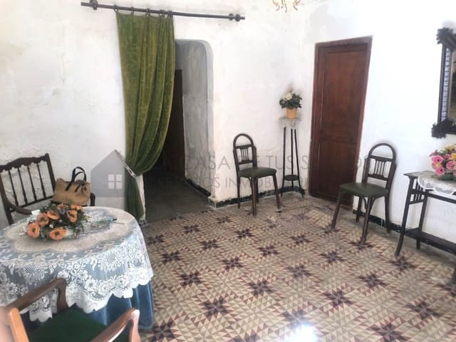 4 soveværelse Byhus til salg i Sax - € 73.000 (Ref: 9880741)