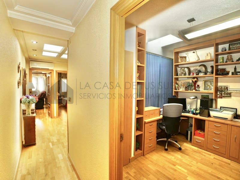 Casa de 3 habitaciones en Novelda en venta con garaje - 310.000 € (Ref: 9890022)
