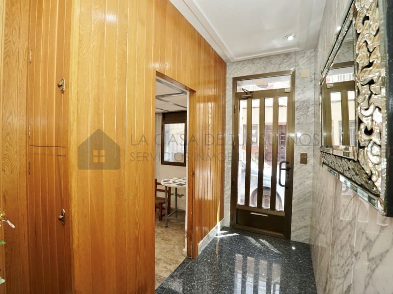 Casa de 3 habitaciones en Novelda en venta con garaje - 310.000 € (Ref: 9890022)