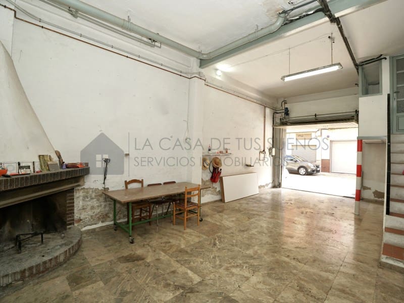 Casa de 3 habitaciones en Novelda en venta con garaje - 310.000 € (Ref: 9890022)
