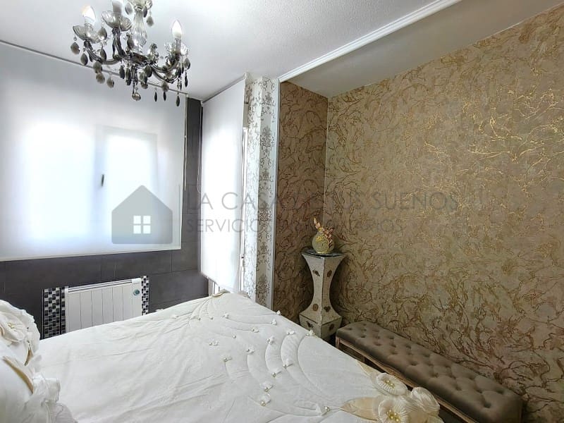 2 bedroom Townhouse for sale in Petrel / Petrer with garage - € 210,000 (Ref: 9899281)