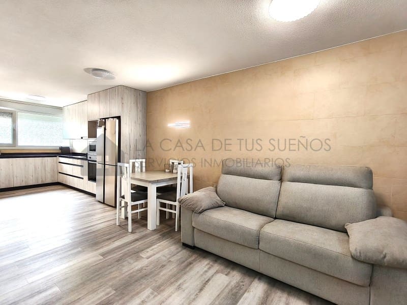2 bedroom Townhouse for sale in Petrel / Petrer with garage - € 210,000 (Ref: 9899281)