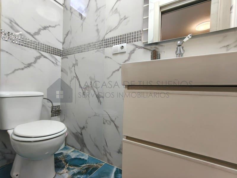 2 bedroom Townhouse for sale in Petrel / Petrer with garage - € 210,000 (Ref: 9899281)