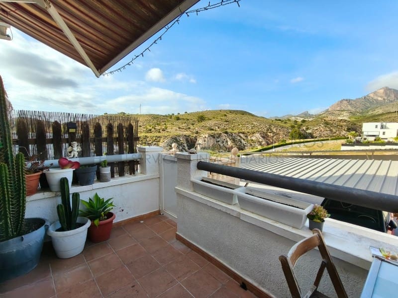 2 bedroom Townhouse for sale in Petrel / Petrer with garage - € 210,000 (Ref: 9899281)