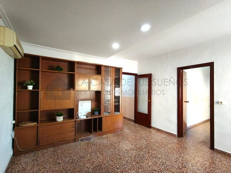 3 Zimmer Apartment zu verkaufen in Sax - 90.000 € (Ref: 9906864)
