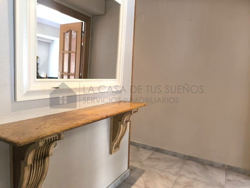 3 bedroom Flat for sale in Elda - € 77,000 (Ref: 9927030)