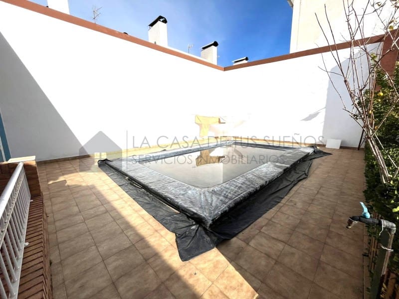 6 bedroom Bungalow for sale in Sax with garage - € 450,000 (Ref: 9929034)