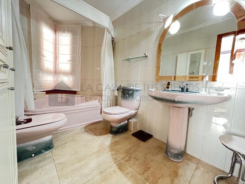 4 sovrum Hus till salu i Sax med garage - 260 000 € (Ref: 9936051)