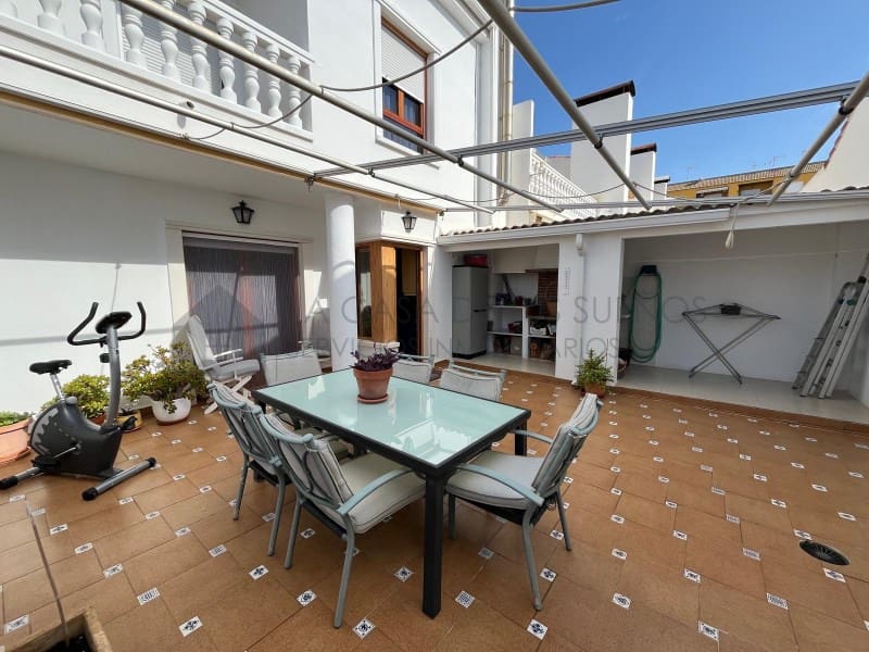 4 sovrum Hus till salu i Sax med garage - 260 000 € (Ref: 9936051)