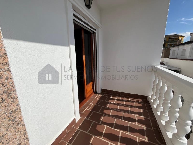 4 sovrum Hus till salu i Sax med garage - 260 000 € (Ref: 9936051)