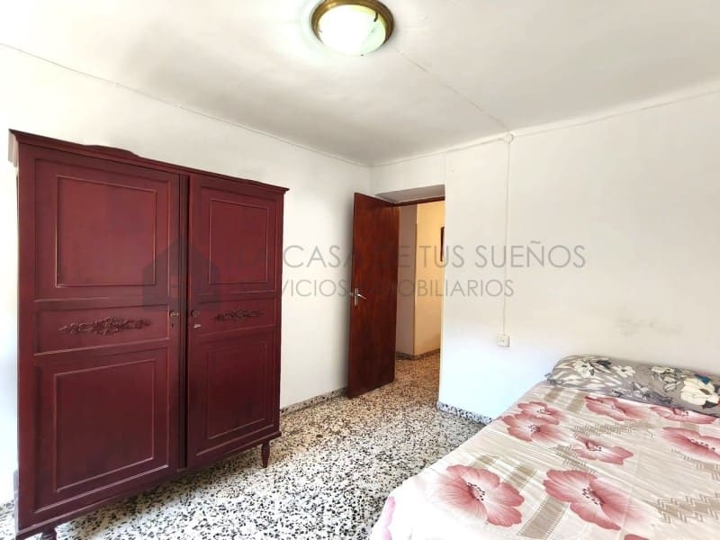 4 quarto Casa em Banda para venda em Sax - 79 000 € (Ref: 9936052)
