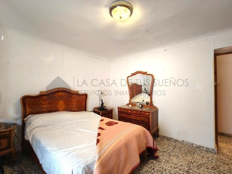 4 quarto Casa em Banda para venda em Sax - 79 000 € (Ref: 9936052)