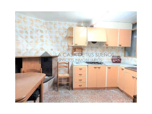 4 quarto Casa em Banda para venda em Sax - 79 000 € (Ref: 9936052)