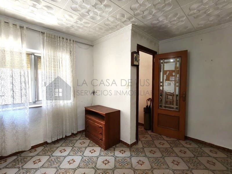 4 quarto Casa em Banda para venda em Sax - 79 000 € (Ref: 9936052)