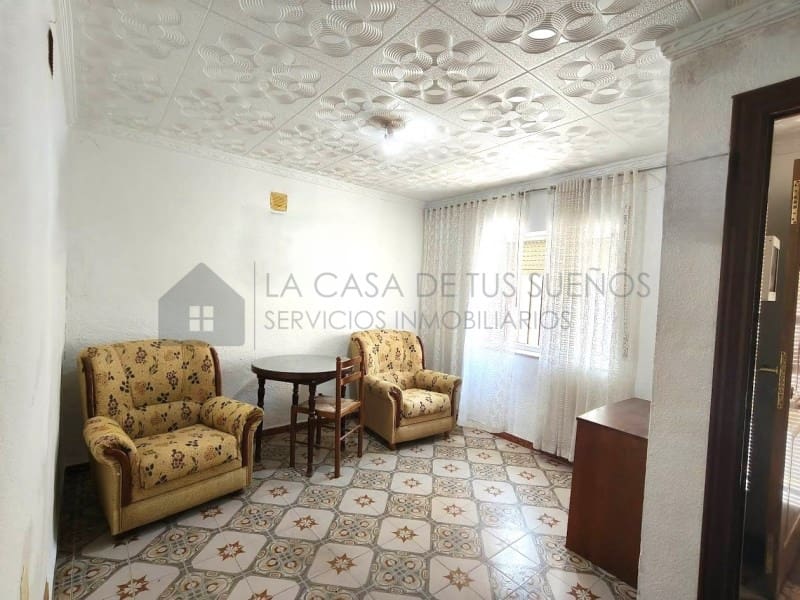 4 quarto Casa em Banda para venda em Sax - 79 000 € (Ref: 9936052)