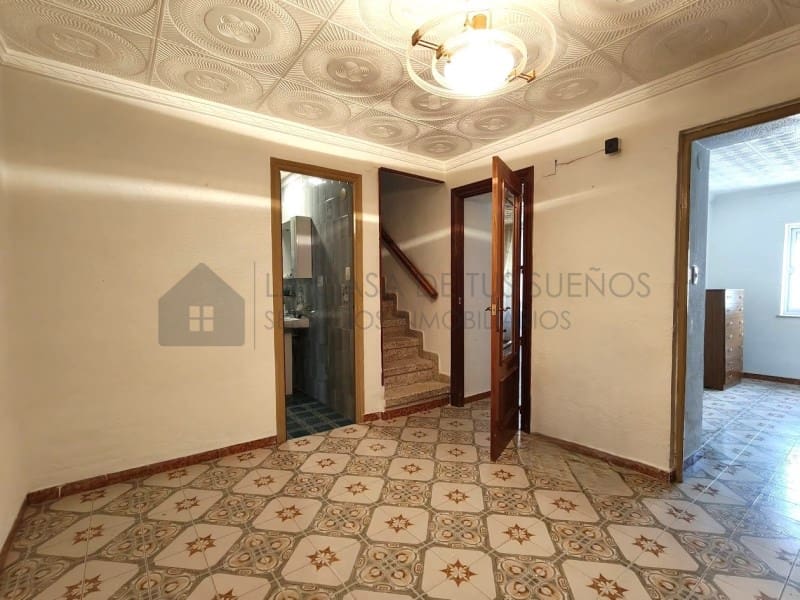 4 quarto Casa em Banda para venda em Sax - 79 000 € (Ref: 9936052)