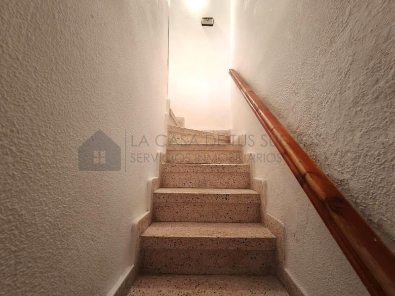 4 quarto Casa em Banda para venda em Sax - 79 000 € (Ref: 9936052)