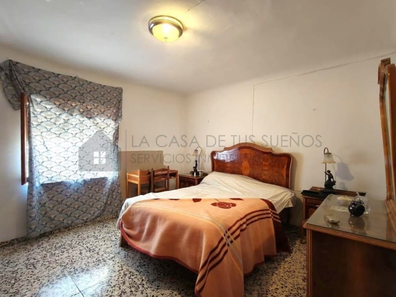 4 quarto Casa em Banda para venda em Sax - 79 000 € (Ref: 9936052)