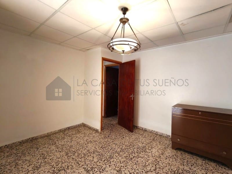 4 quarto Casa em Banda para venda em Sax - 79 000 € (Ref: 9936052)