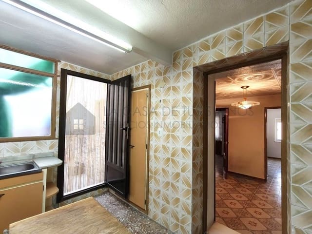 4 quarto Casa em Banda para venda em Sax - 79 000 € (Ref: 9936052)