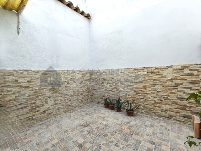4 quarto Casa em Banda para venda em Sax - 79 000 € (Ref: 9936052)